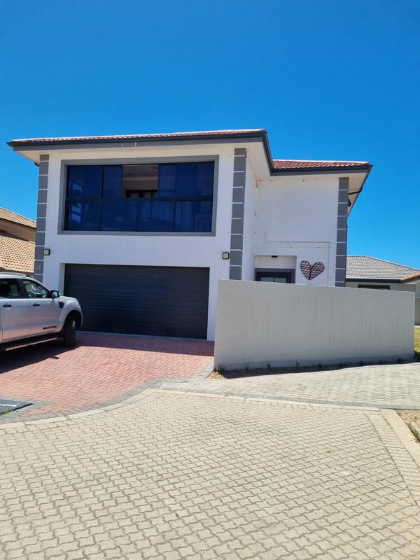 3 Bedroom Property for Sale in Dana Bay Western Cape